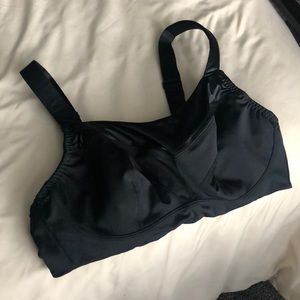 Brooks Embody Underwire Sports Bra